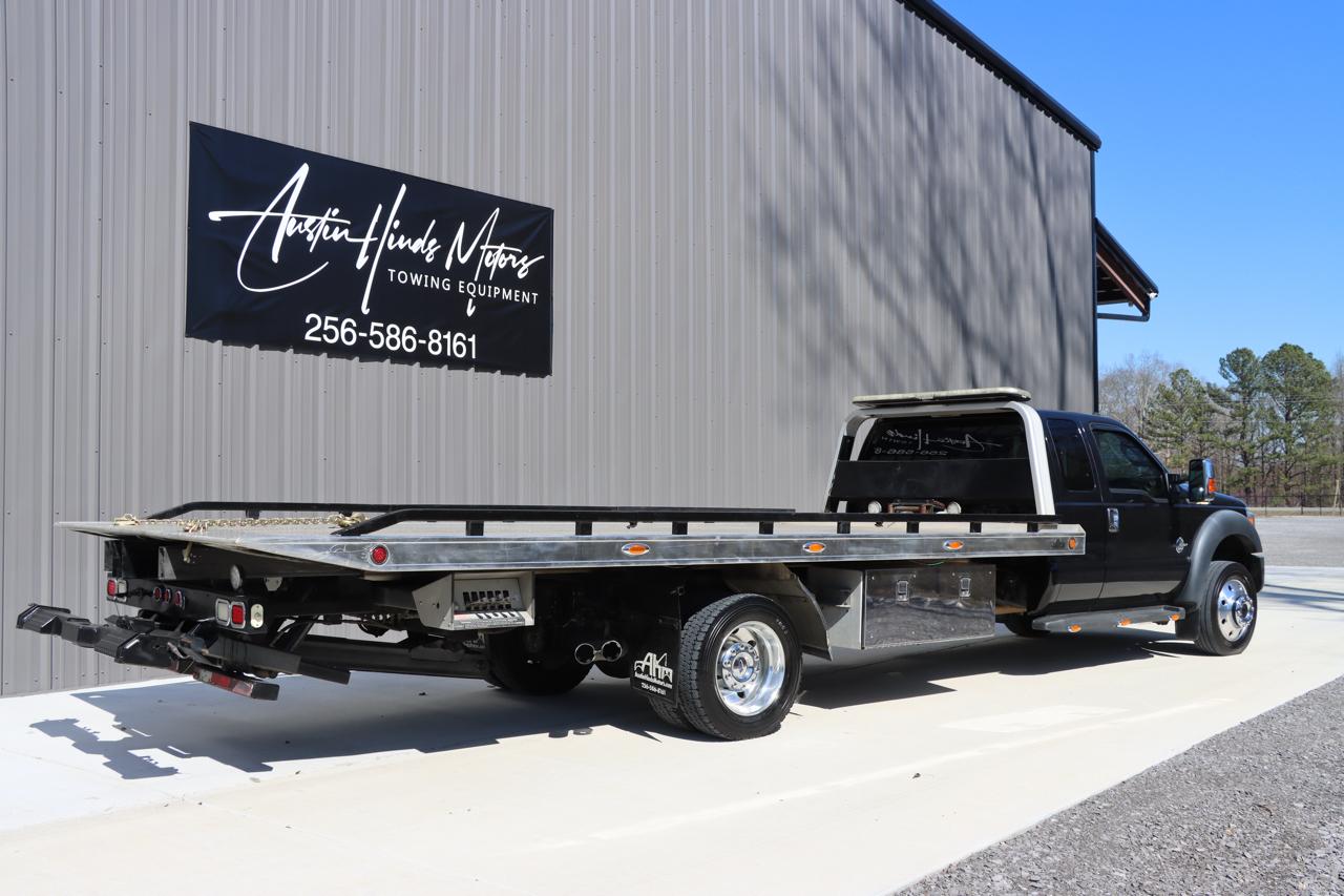 Ford Super Duty F-550 DRW 2WD SuperCab 162" WB 60" CA Lariat 2013