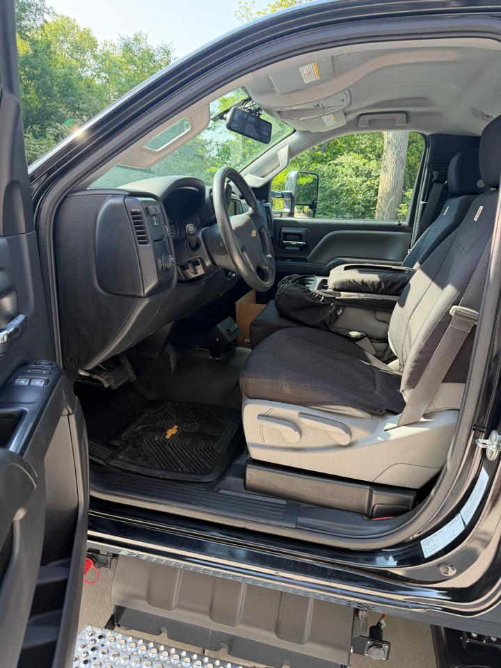 Chevrolet Silverado MD 2WD Reg Cab Work Truck 2022