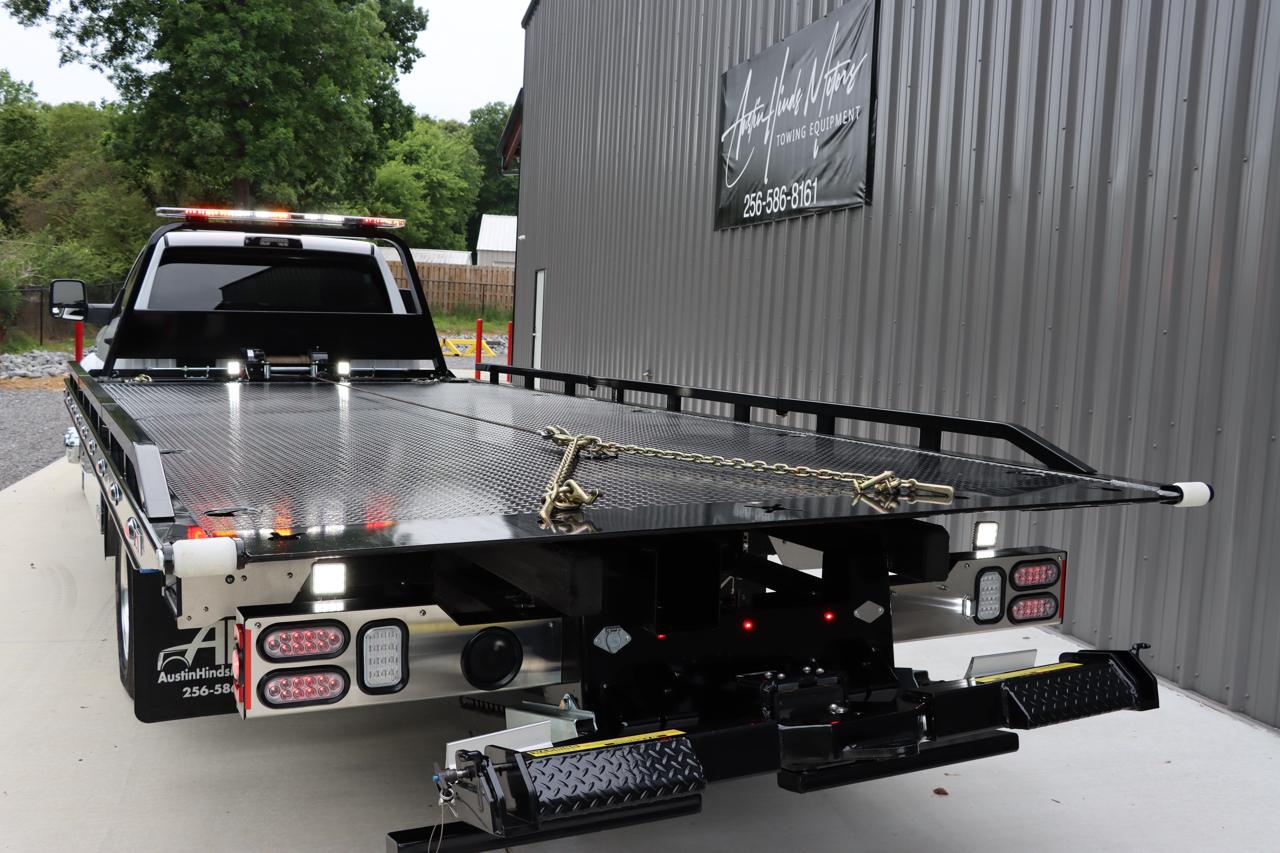 RAM 5500 Chassis Cab Big Horn 4x2 Reg Cab 120" CA 204.5" WB 2025