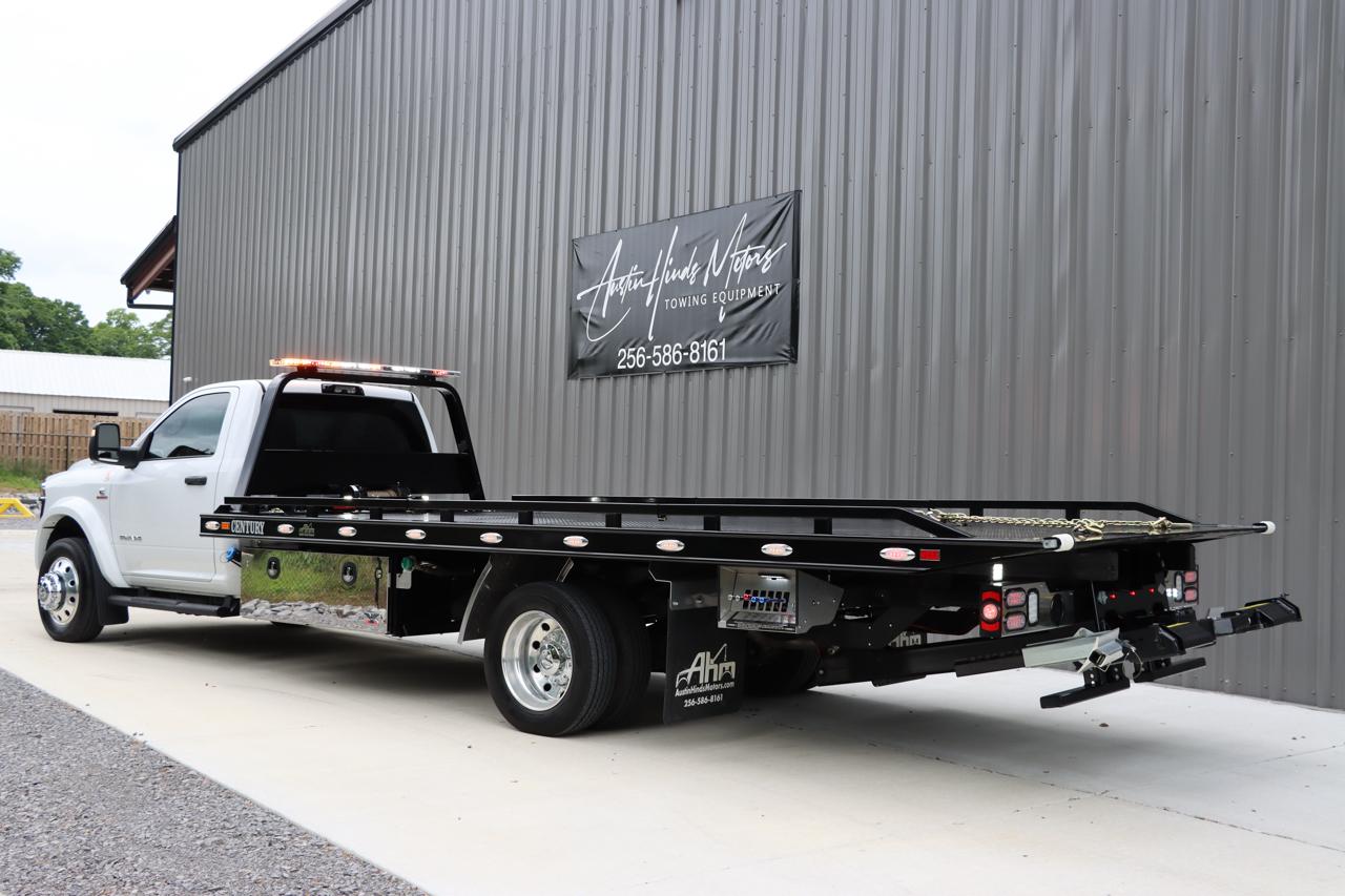 RAM 5500 Chassis Cab Big Horn 4x2 Reg Cab 120" CA 204.5" WB 2025