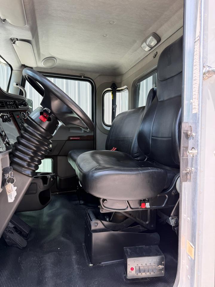 Kenworth T270  2019