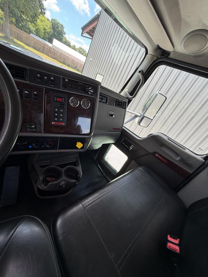 Kenworth T270  2019