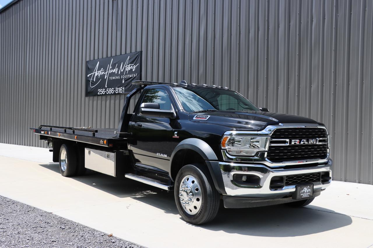 RAM 5500 Chassis Cab SLT 4x2 Reg Cab 120" CA 204.5" WB 2022
