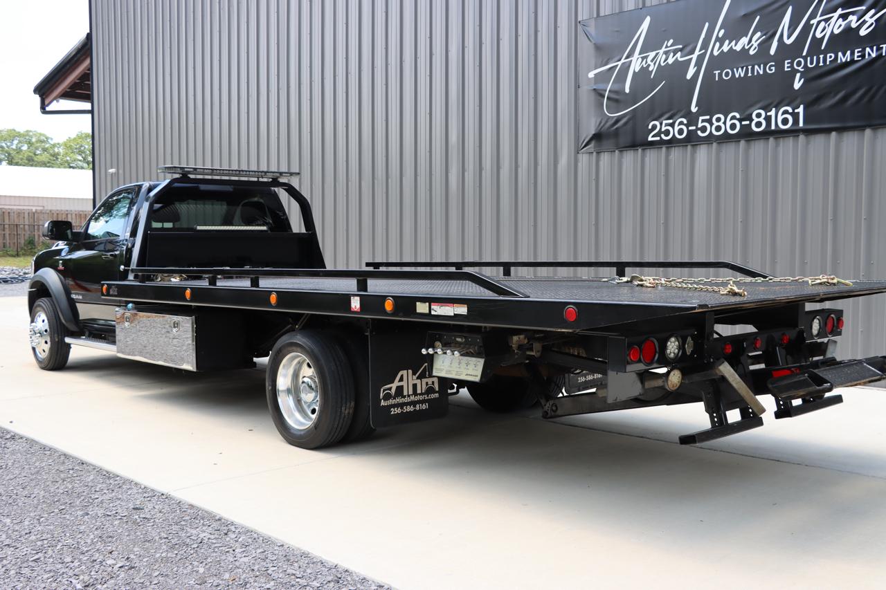RAM 5500 Chassis Cab SLT 4x2 Reg Cab 120" CA 204.5" WB 2022