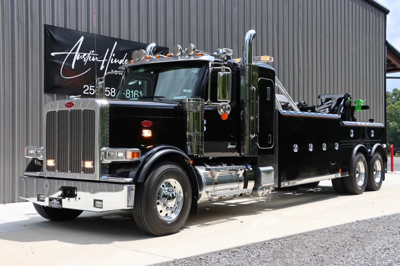 Peterbilt 589  2027