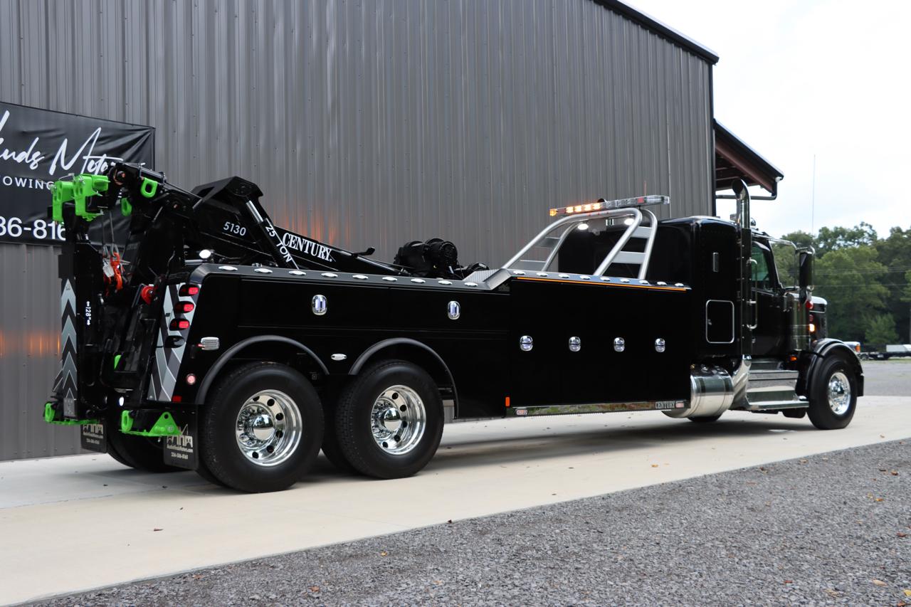 Peterbilt 589  2027