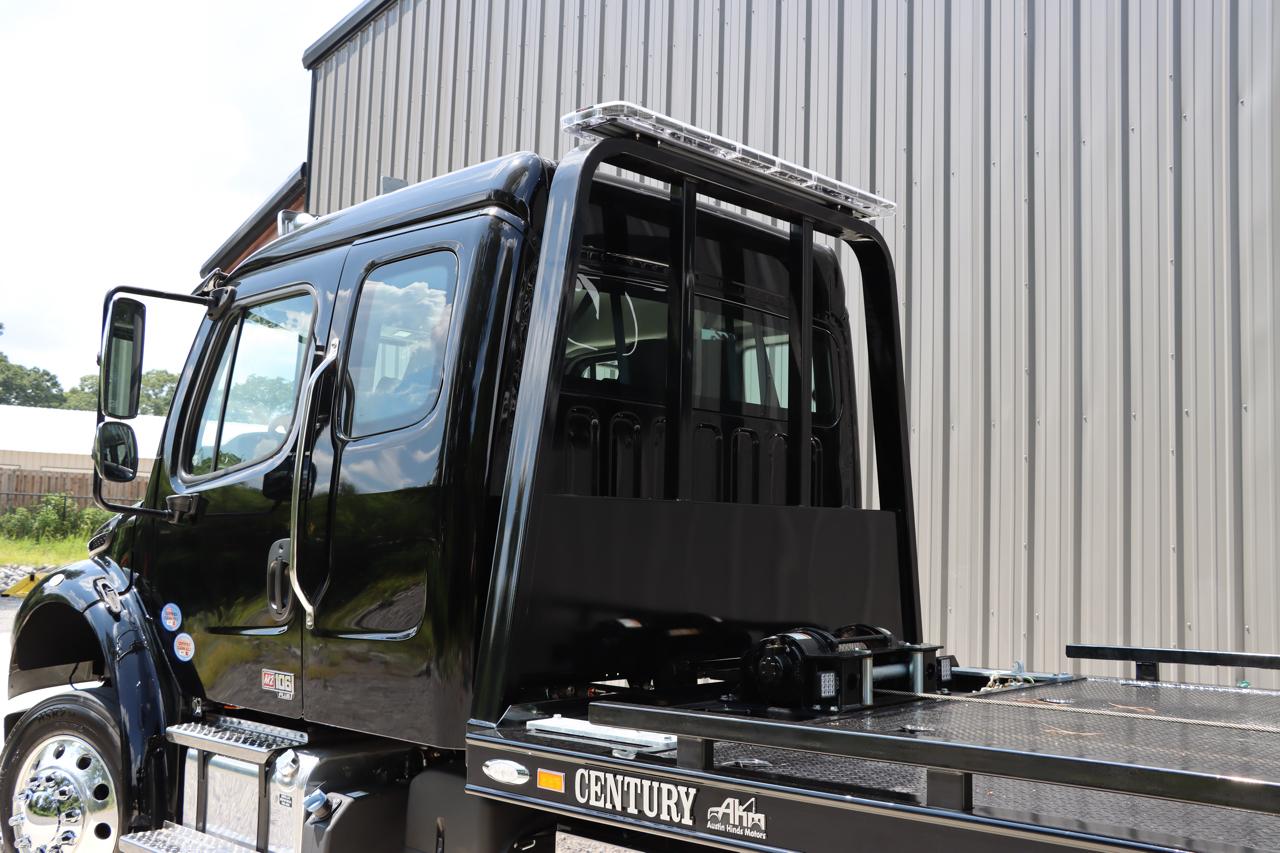Freightliner M2  2027