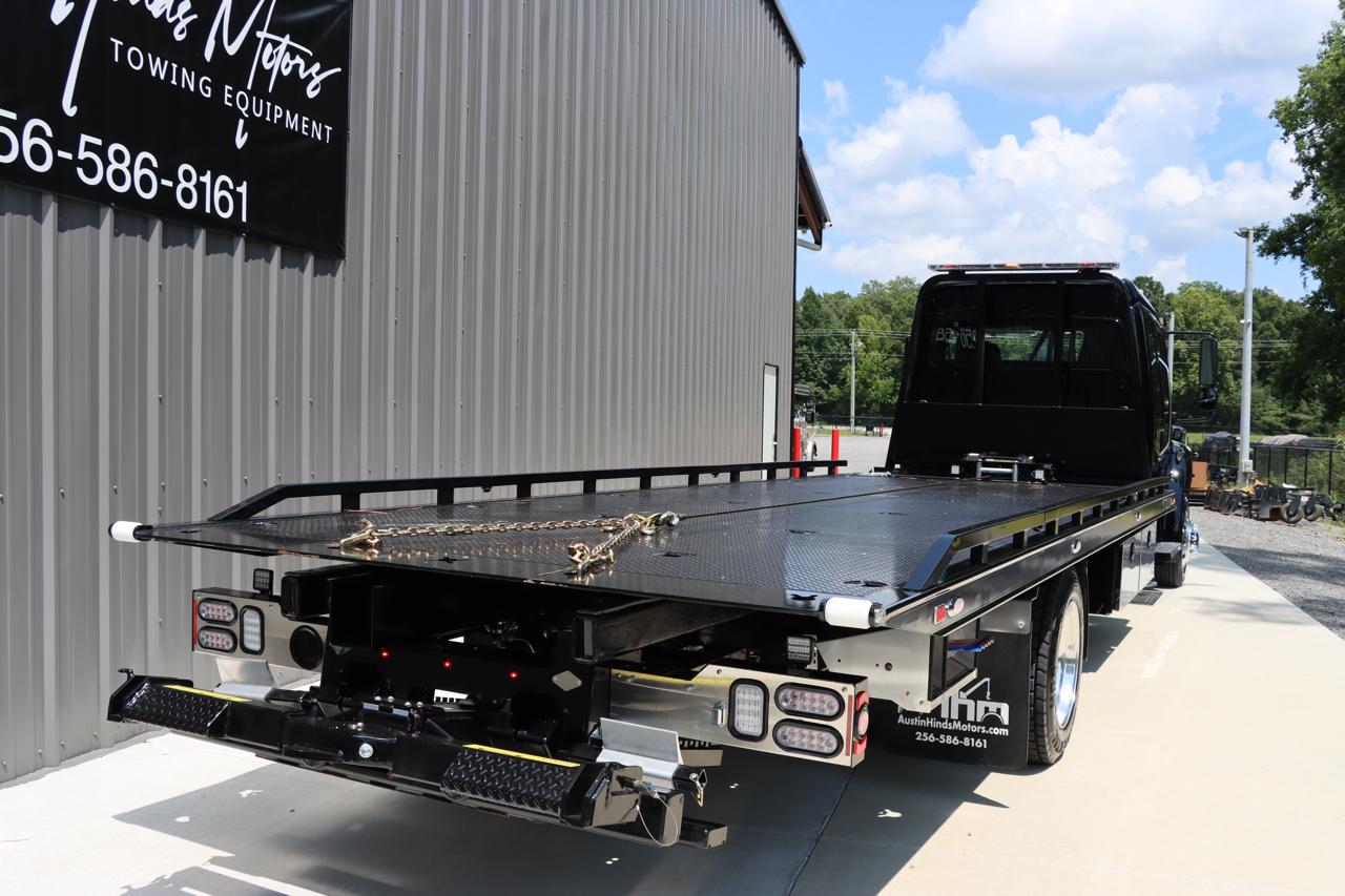 Freightliner M2  2027