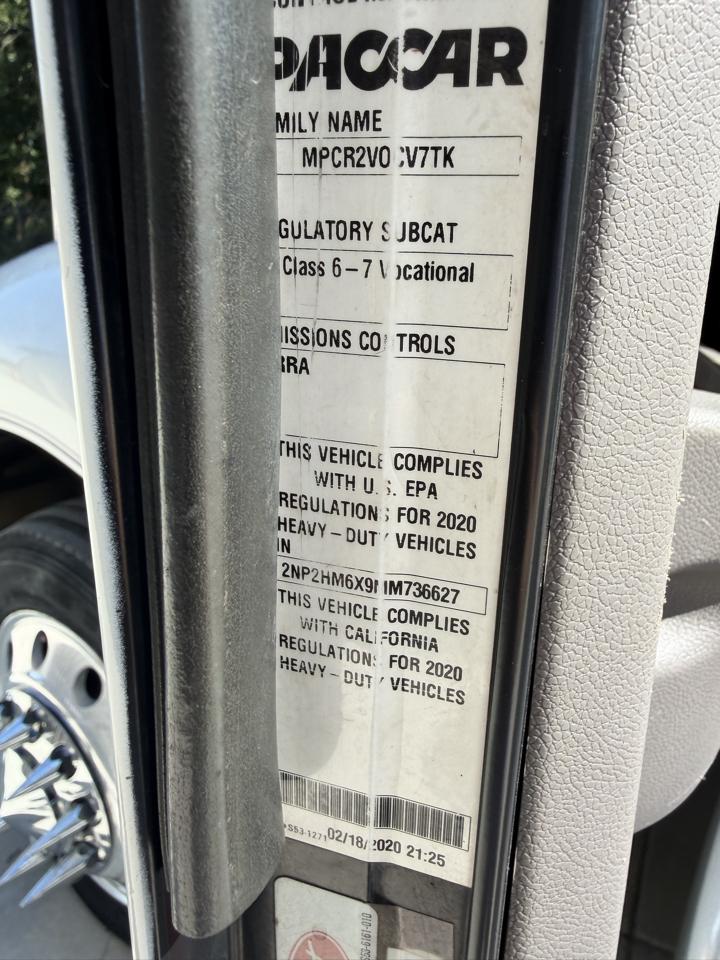 Peterbilt 337  2021