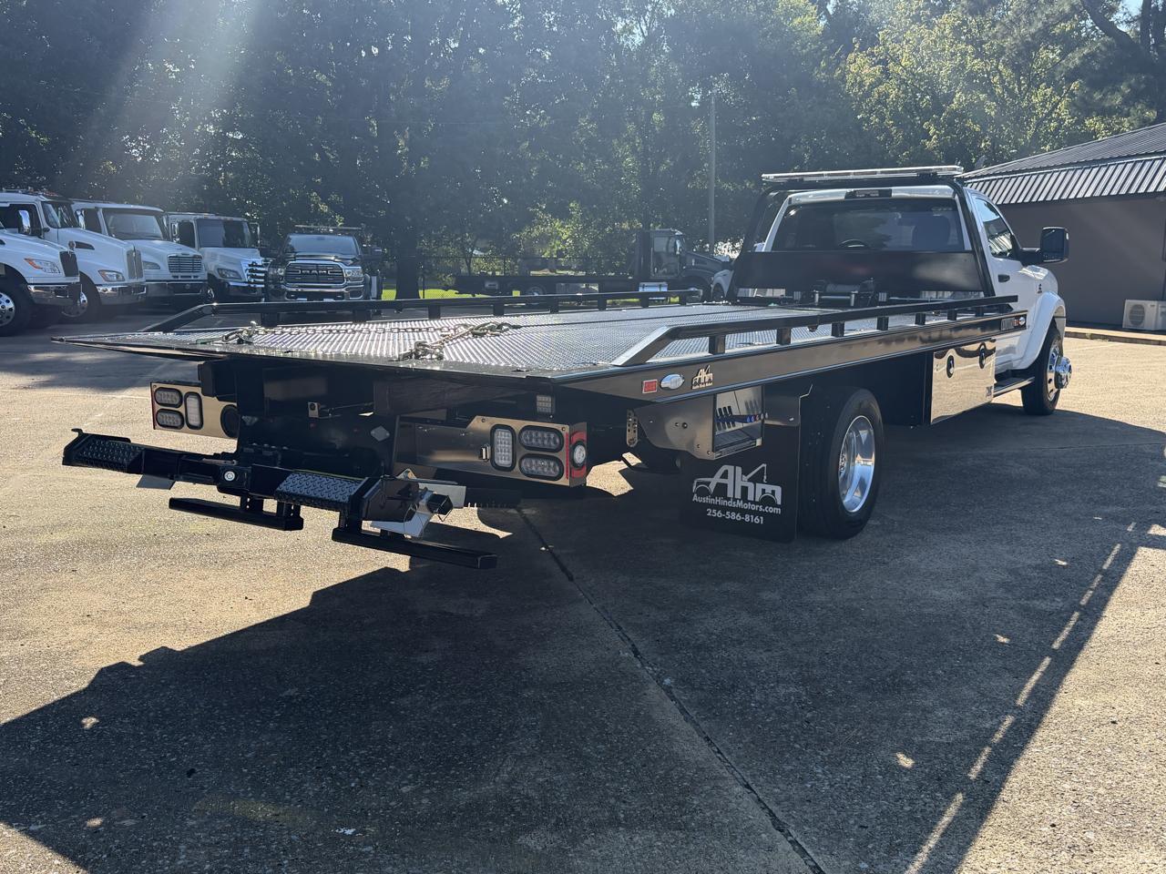 RAM 5500 Chassis Cab Big Horn 4x2 Reg Cab 120" CA 204.5" WB 2026