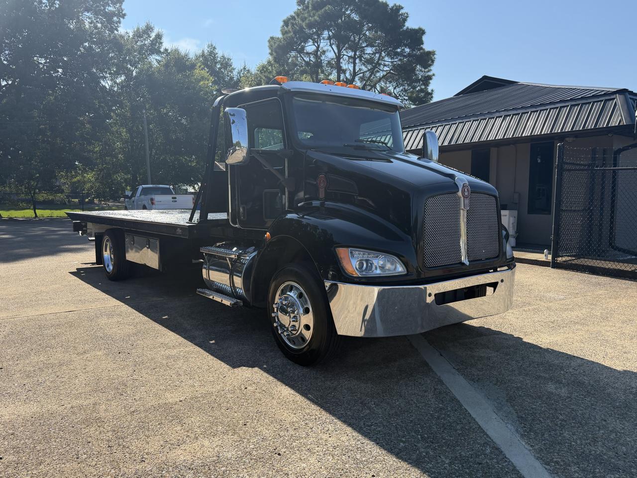 Kenworth T270  2019