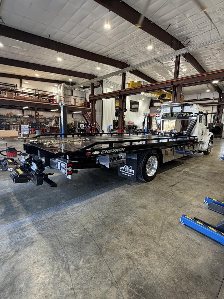 Freightliner M2 106 Plus  2027