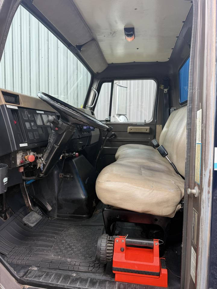 International 4900  1991