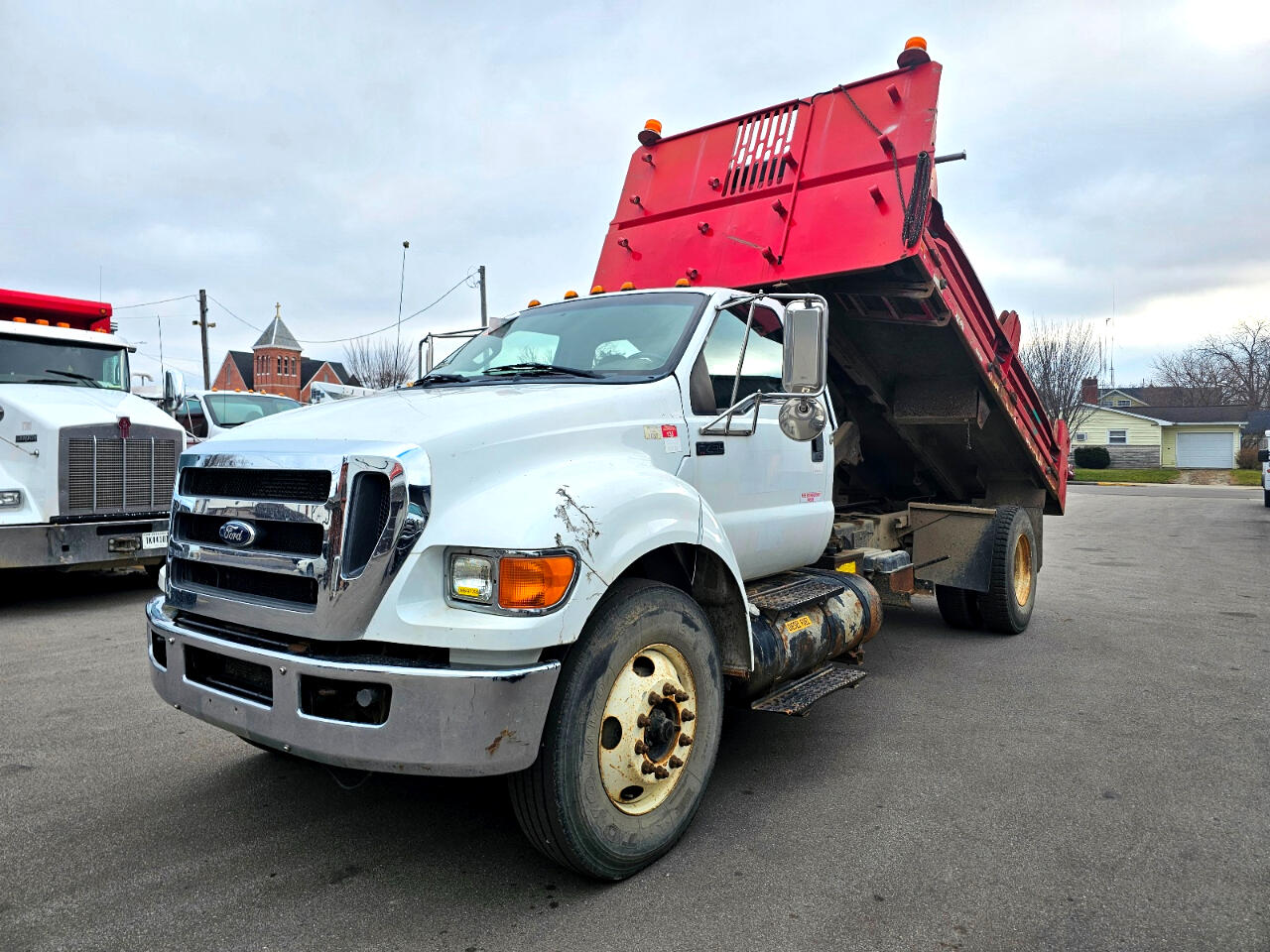 2011 Ford F-750 2