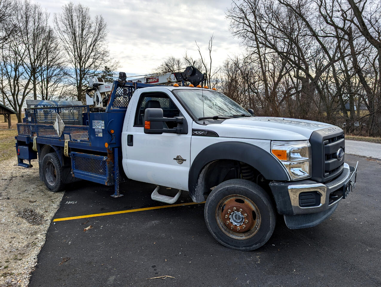 2011 Ford F-550 7