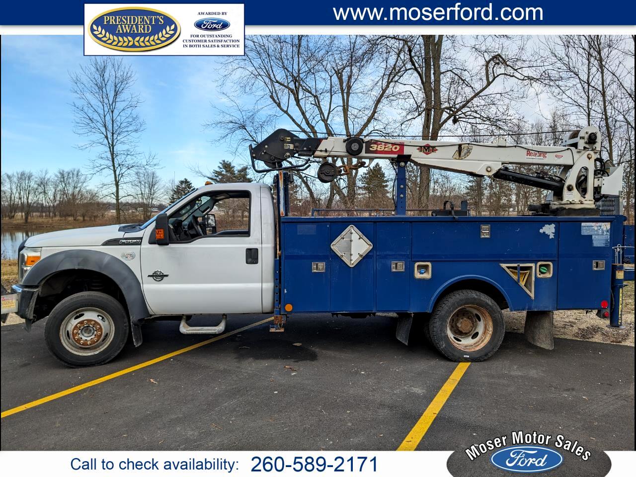 2011 Ford F-550 1