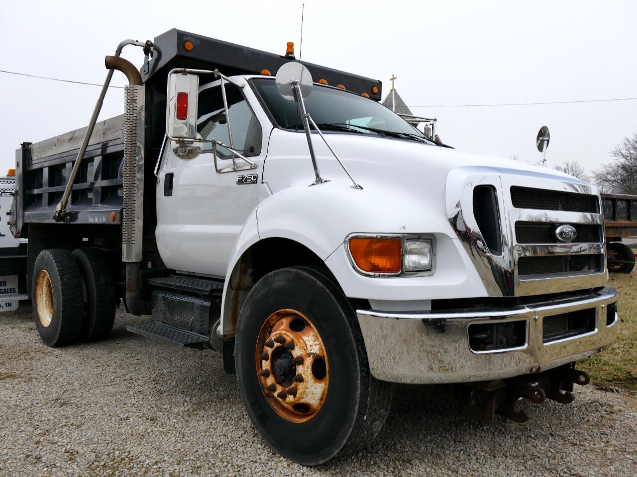 2015 Ford F-750 2