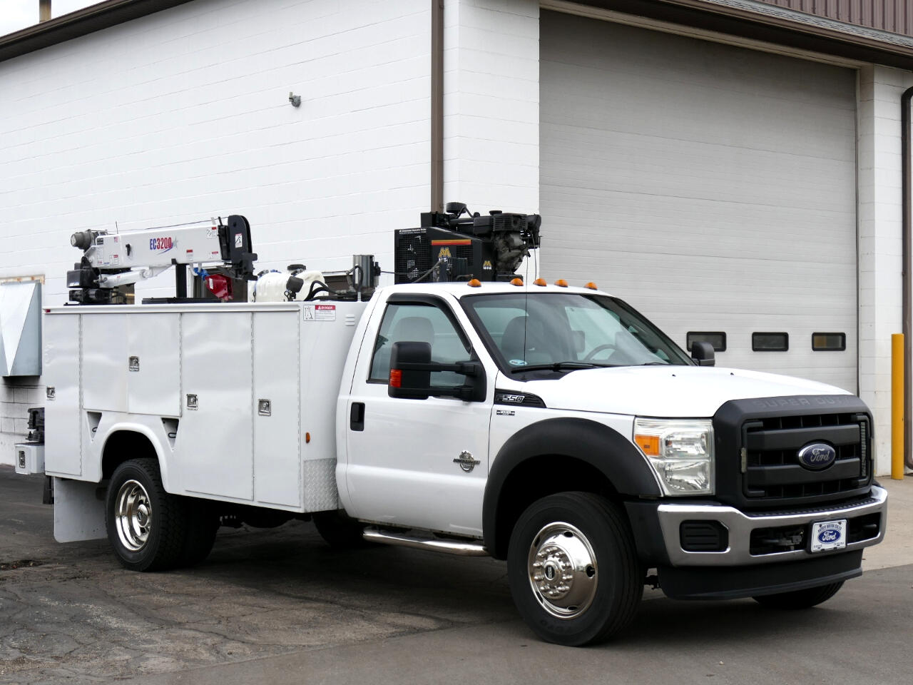 2015 Ford F-550 2