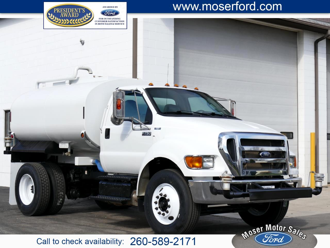 2015 Ford F-750 1
