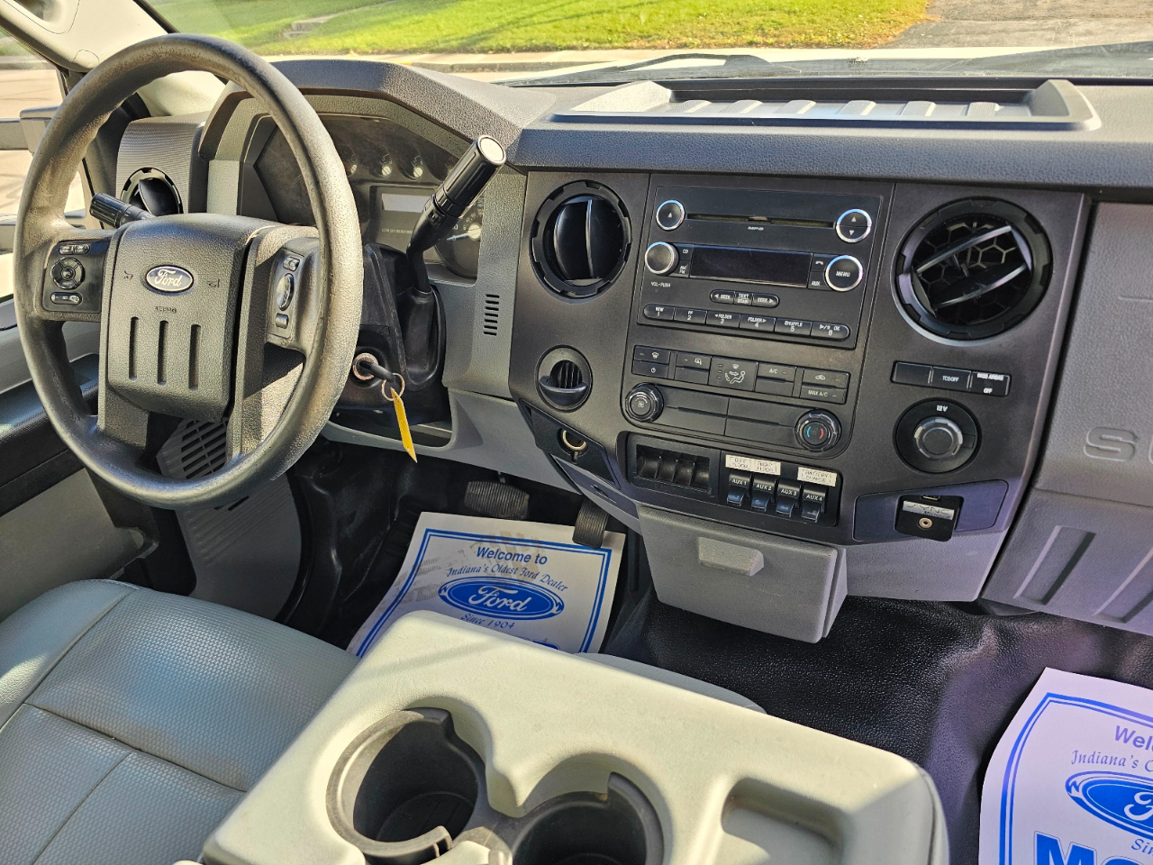 Ford F-550 Regular Cab DRW 2WD 2012 Ford F-550 Regular Cab DRW 2WD 2012