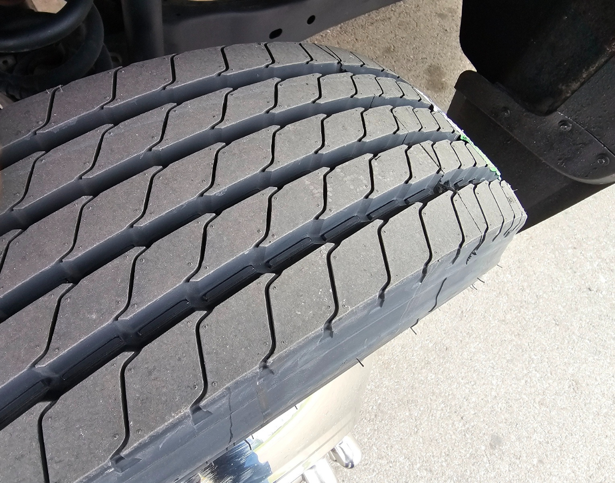 Ford Super Duty F-550 DRW XL 2WD Reg Cab 193" WB 108" CA 2018 Ford Super Duty F-550 DRW XL 2WD Reg Cab 193" WB 108" CA 2018