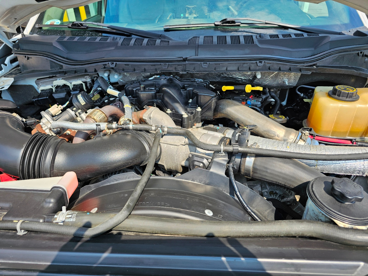 Ford Super Duty F-550 DRW XL 2WD Reg Cab 193" WB 108" CA 2018 Ford Super Duty F-550 DRW XL 2WD Reg Cab 193" WB 108" CA 2018