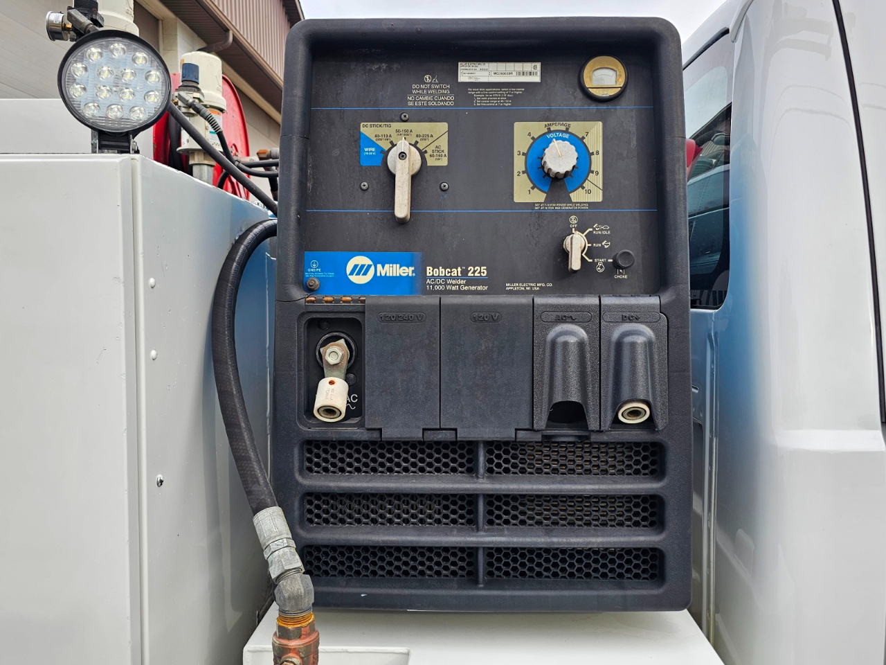 Ford Super Duty F-550 DRW 4WD Reg Cab 165" WB 84" CA XL 2016 Ford Super Duty F-550 DRW 4WD Reg Cab 165" WB 84" CA XL 2016