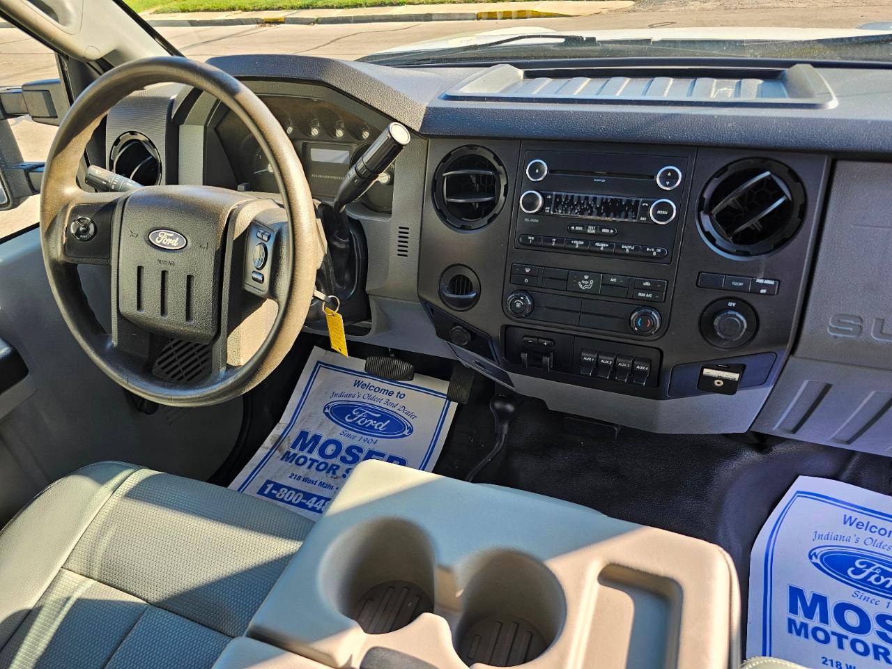 Ford Super Duty F-550 DRW  2014