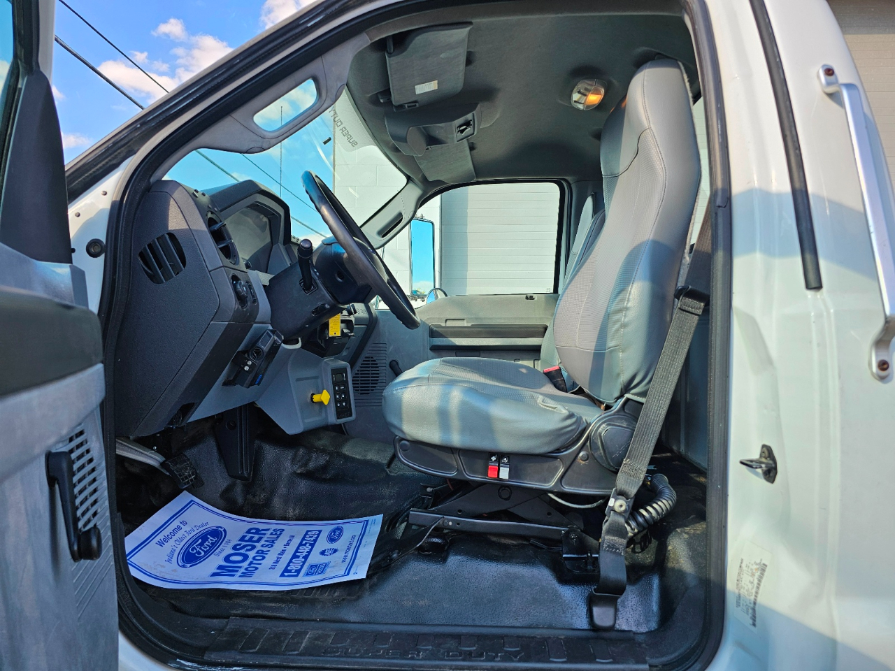 Ford Super Duty F-750 Straight Frame Reg Cab XL 2015 Ford Super Duty F-750 Straight Frame Reg Cab XL 2015