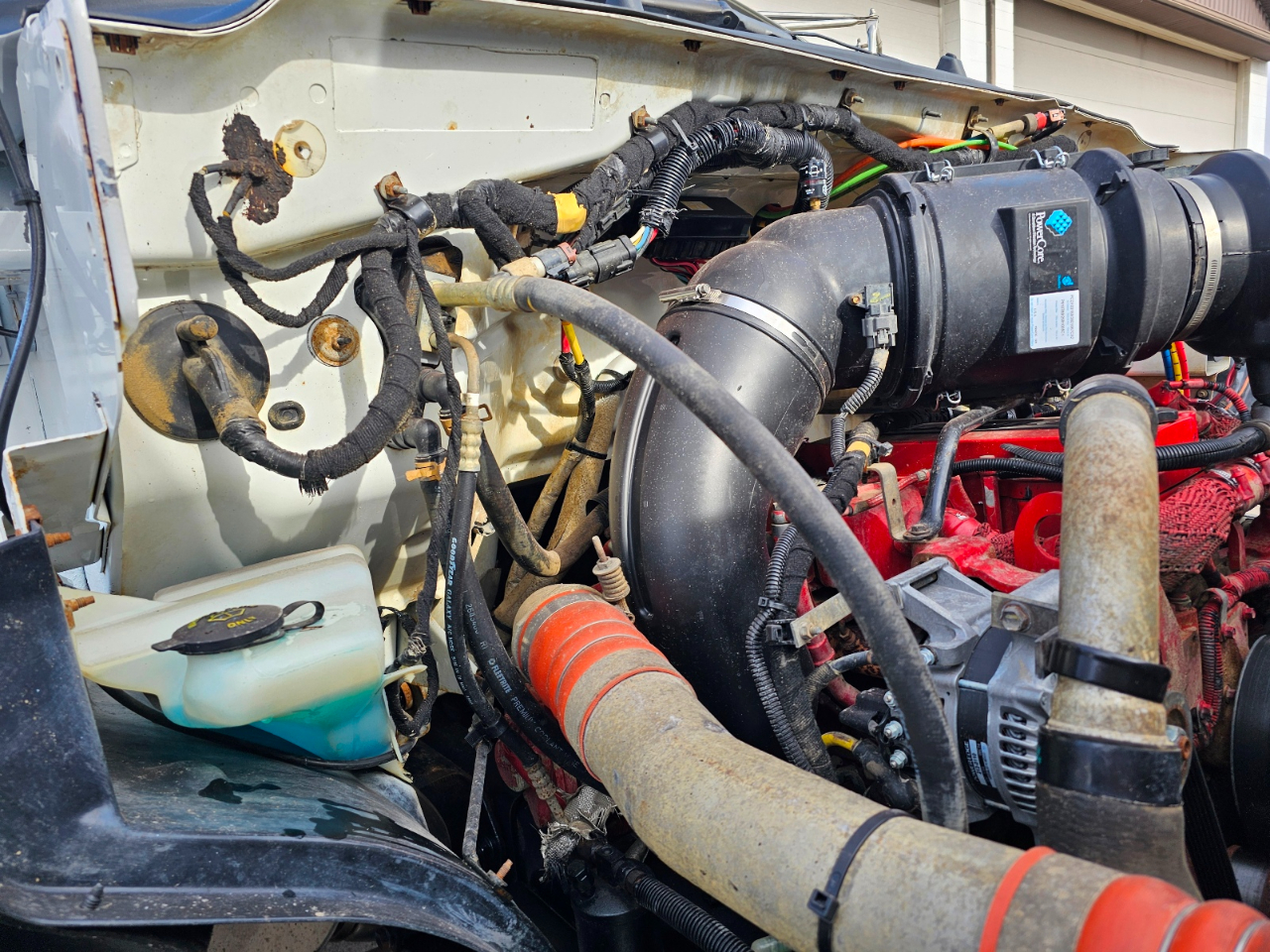 Ford Super Duty F-750  2011