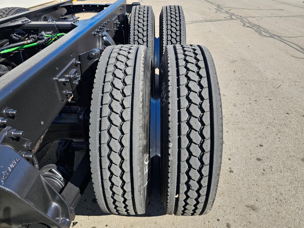 Freightliner M2 106 Medium Duty  2014