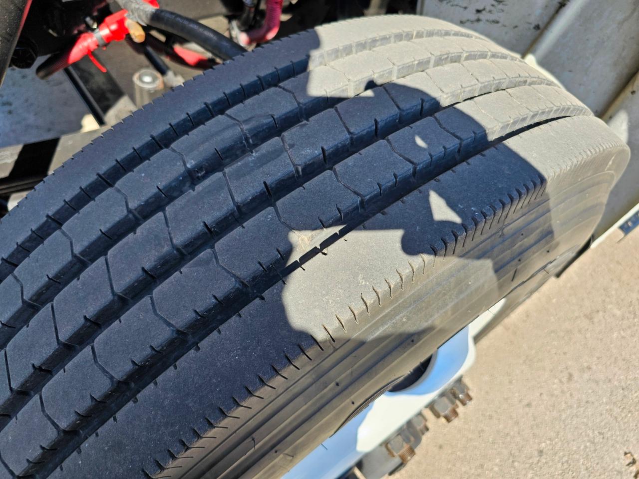 Freightliner M2 106 Medium Duty  2014