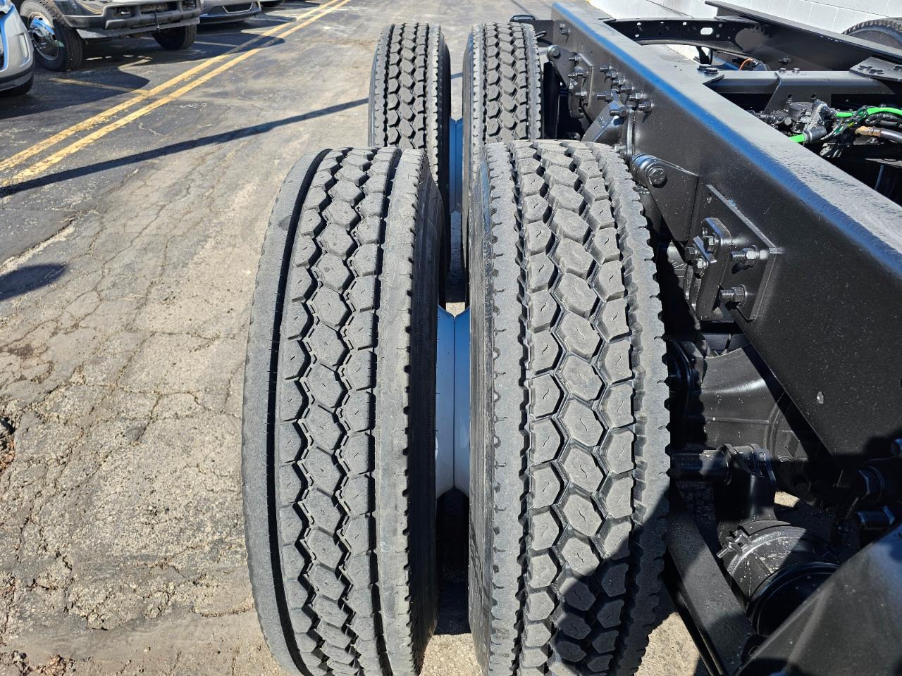 Freightliner M2 106 Medium Duty  2014