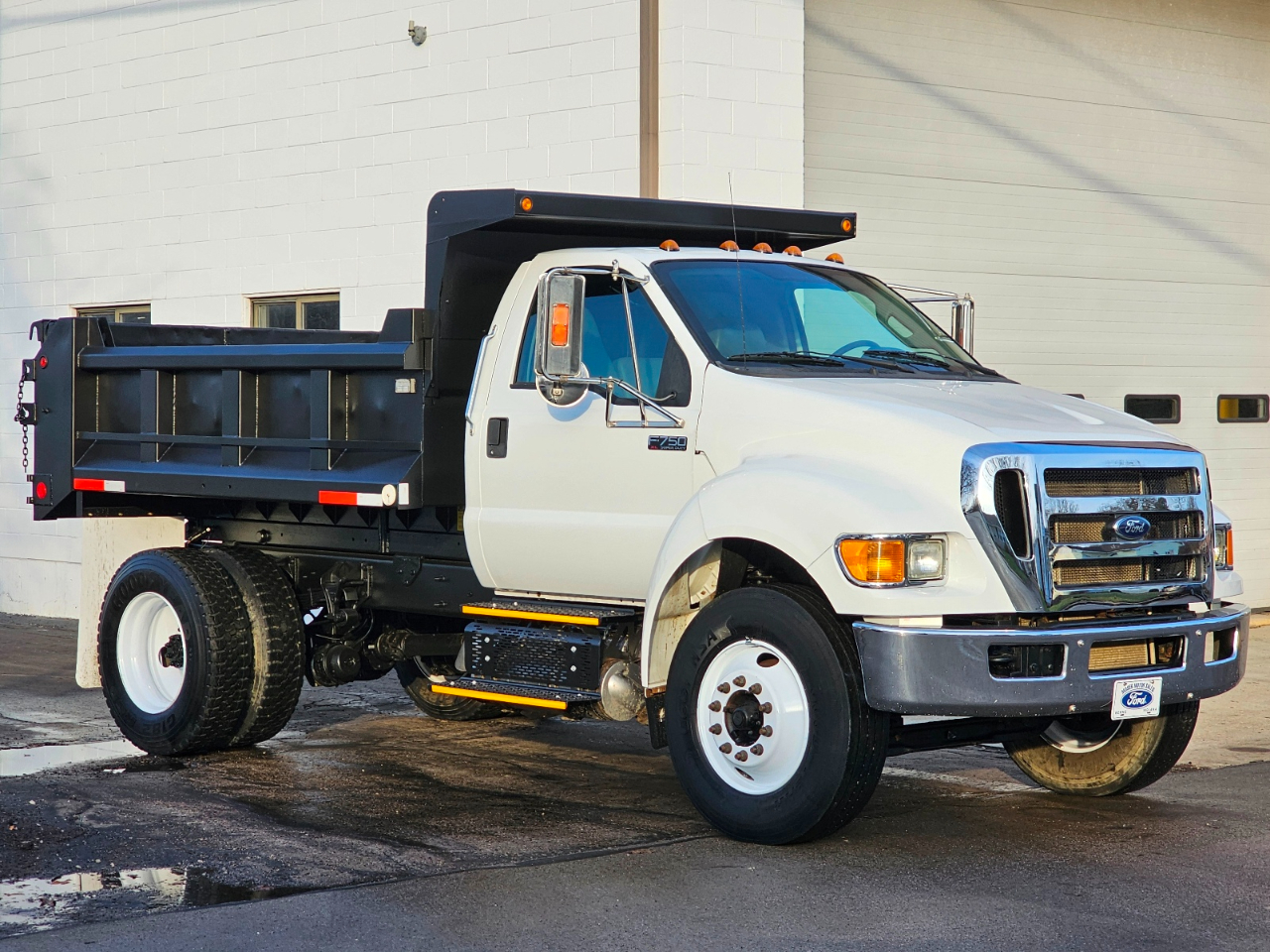 Ford Super Duty F-750  2015