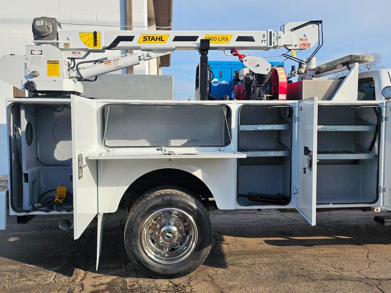 Ford Super Duty F-550 DRW  2016