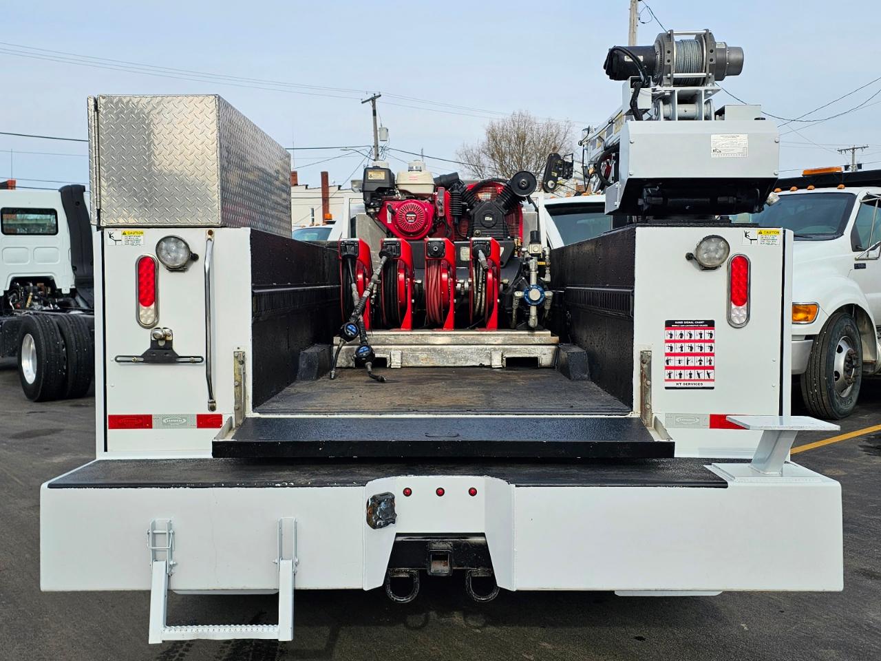 Ford Super Duty F-550 DRW  2016