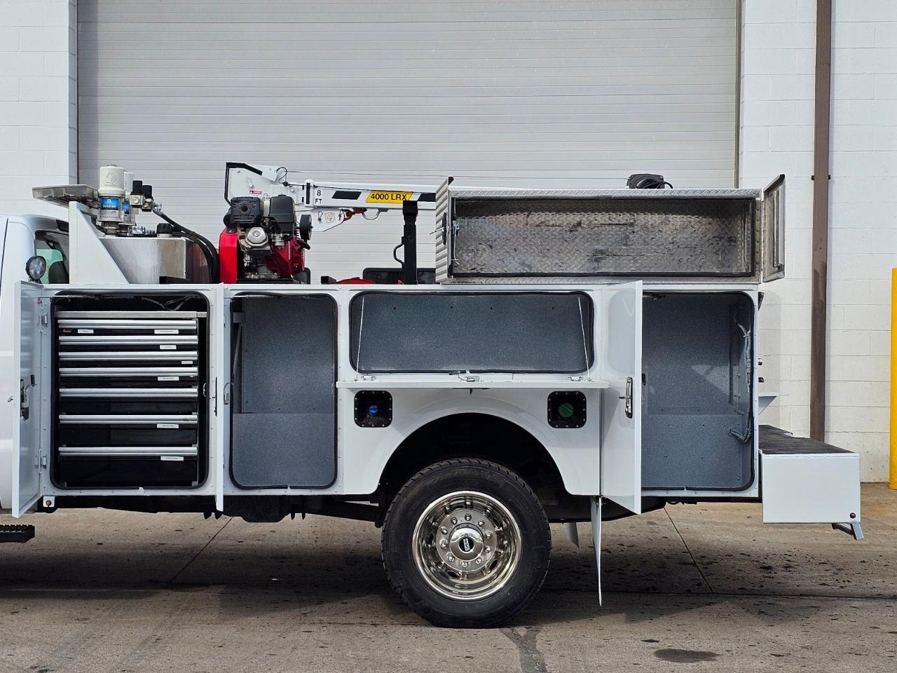 Ford Super Duty F-550 DRW  2016