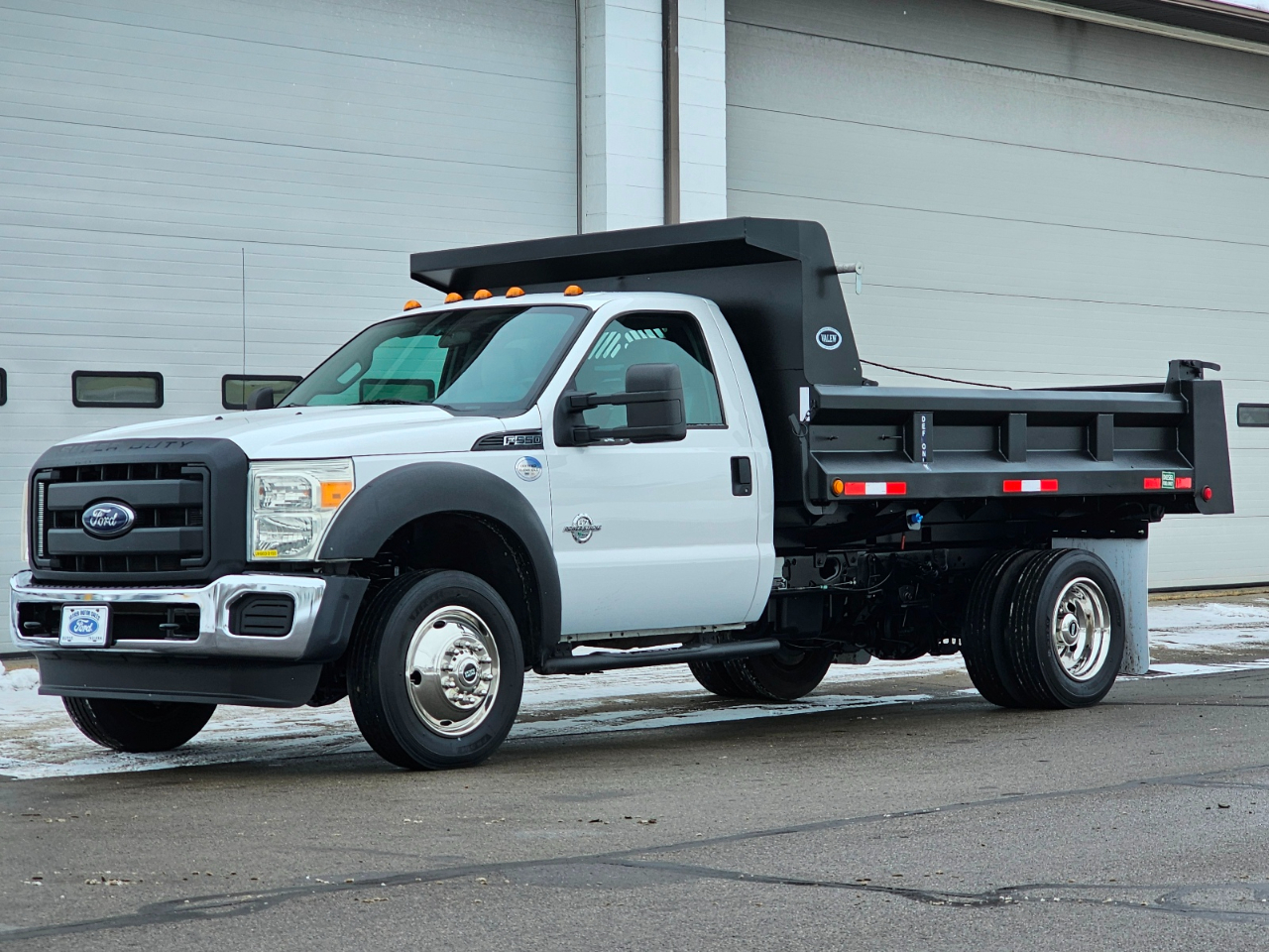 Ford Super Duty F-550 DRW  2016