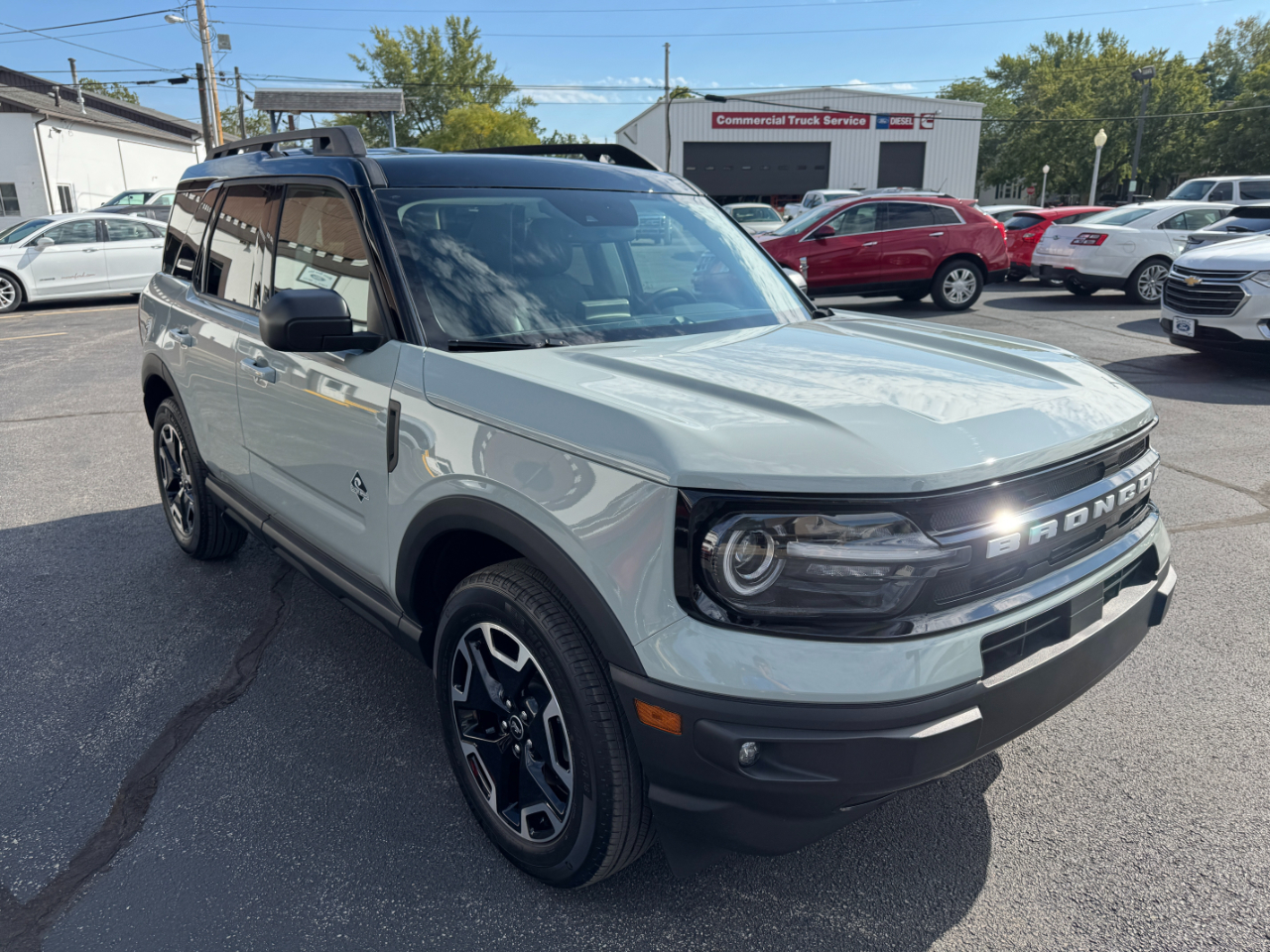 2024 Ford Bronco Sport Outer Banks photo 3