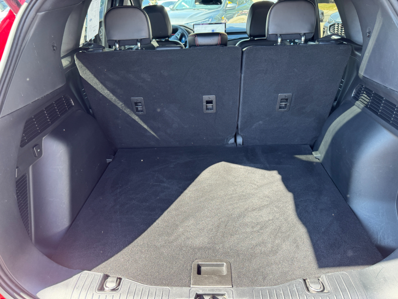 2023 Ford Escape ST-Line photo 18