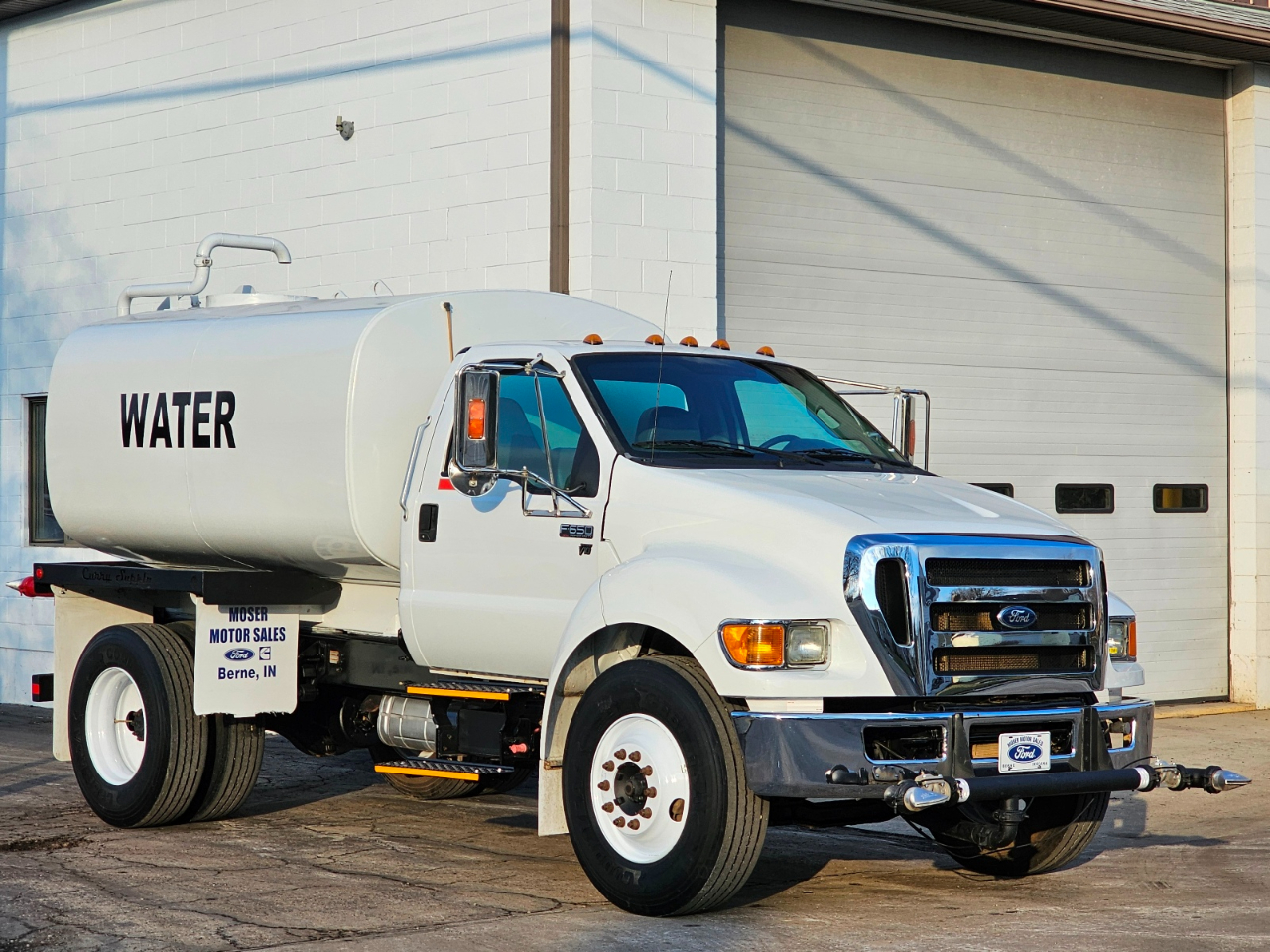 Ford Super Duty F-650  2015