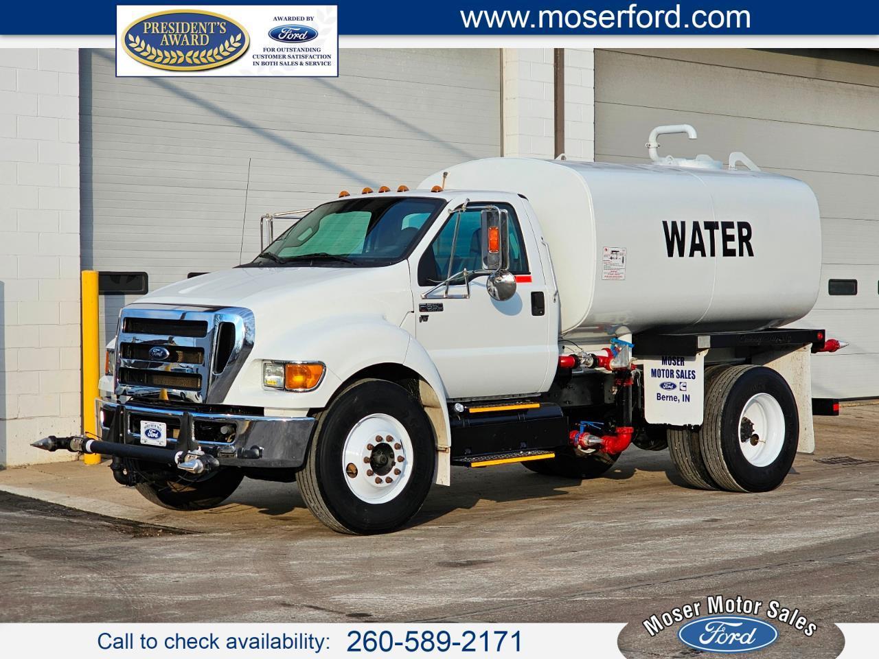 Ford Super Duty F-650  2015