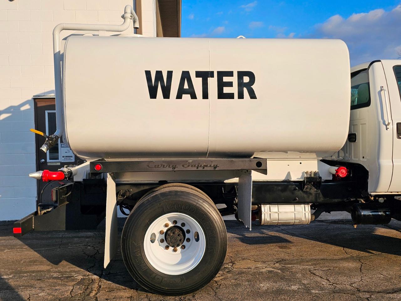 Ford Super Duty F-650  2015