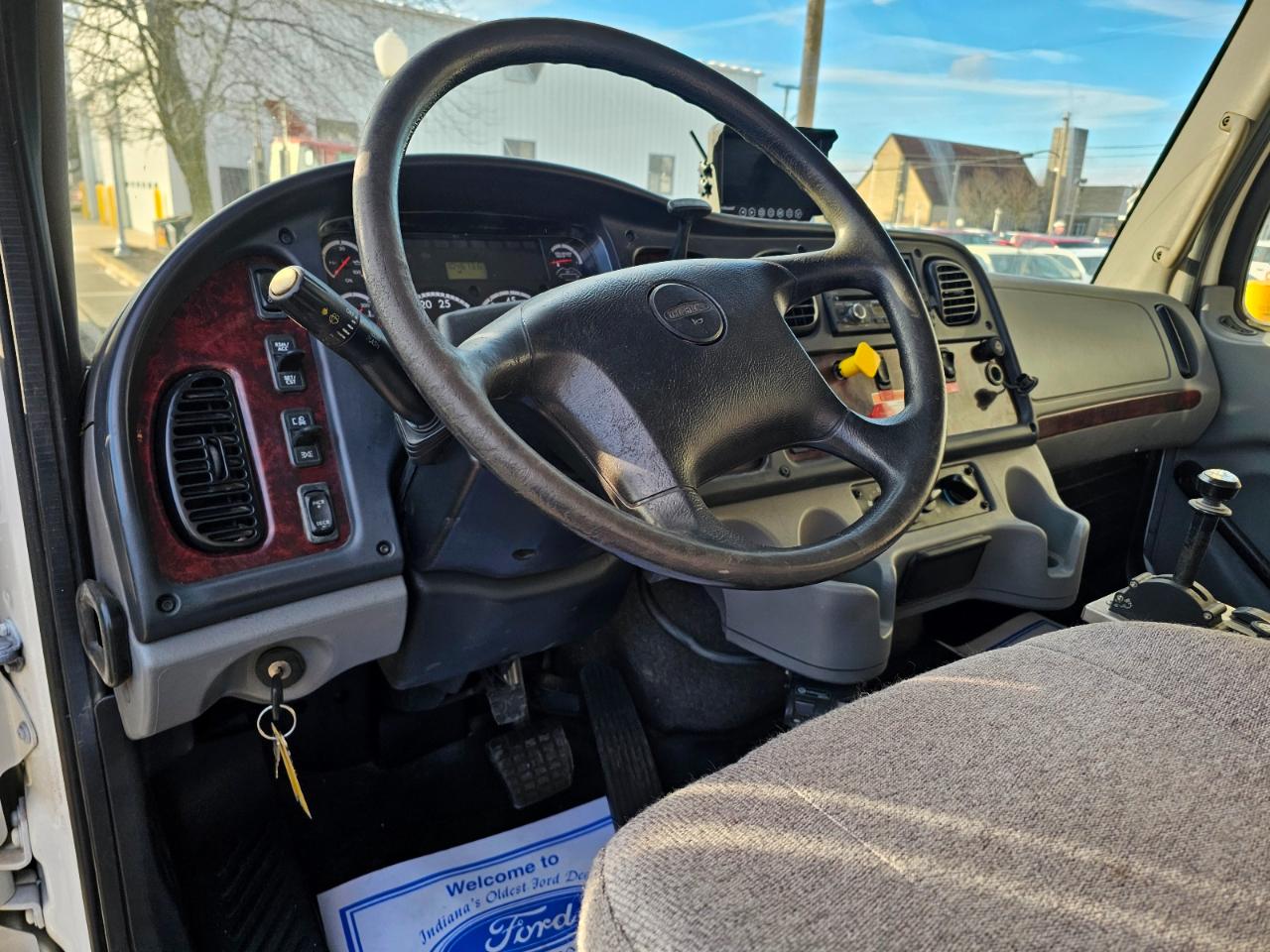 Freightliner M2 106 Medium Duty  2016