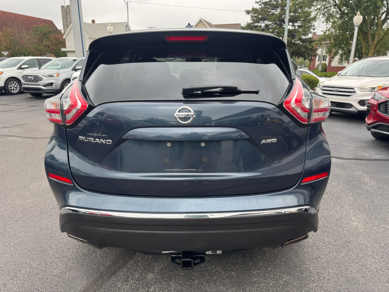 2016 Nissan Murano SV photo 2