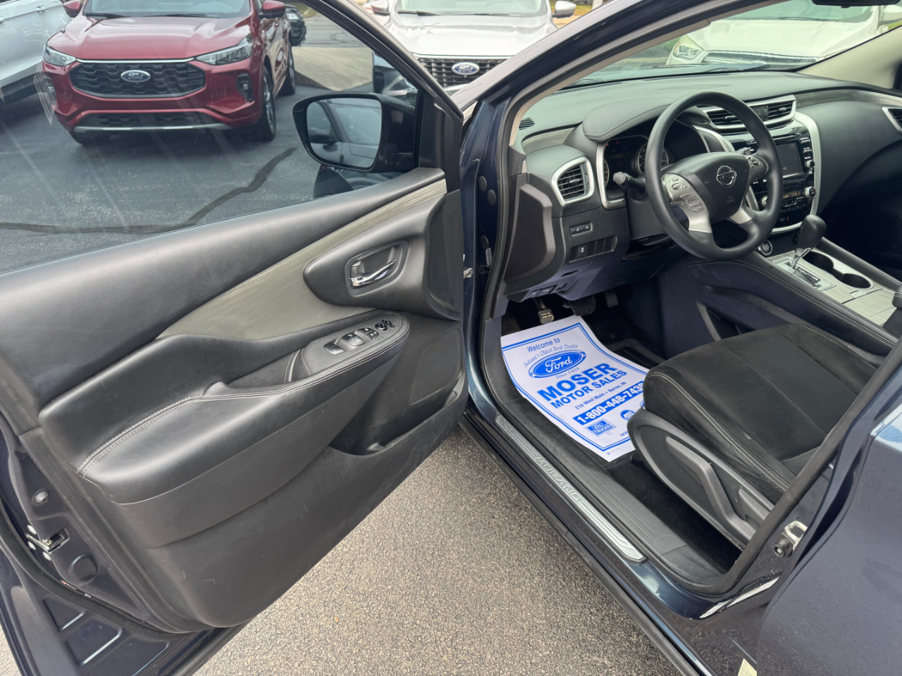 2016 Nissan Murano SV photo 7