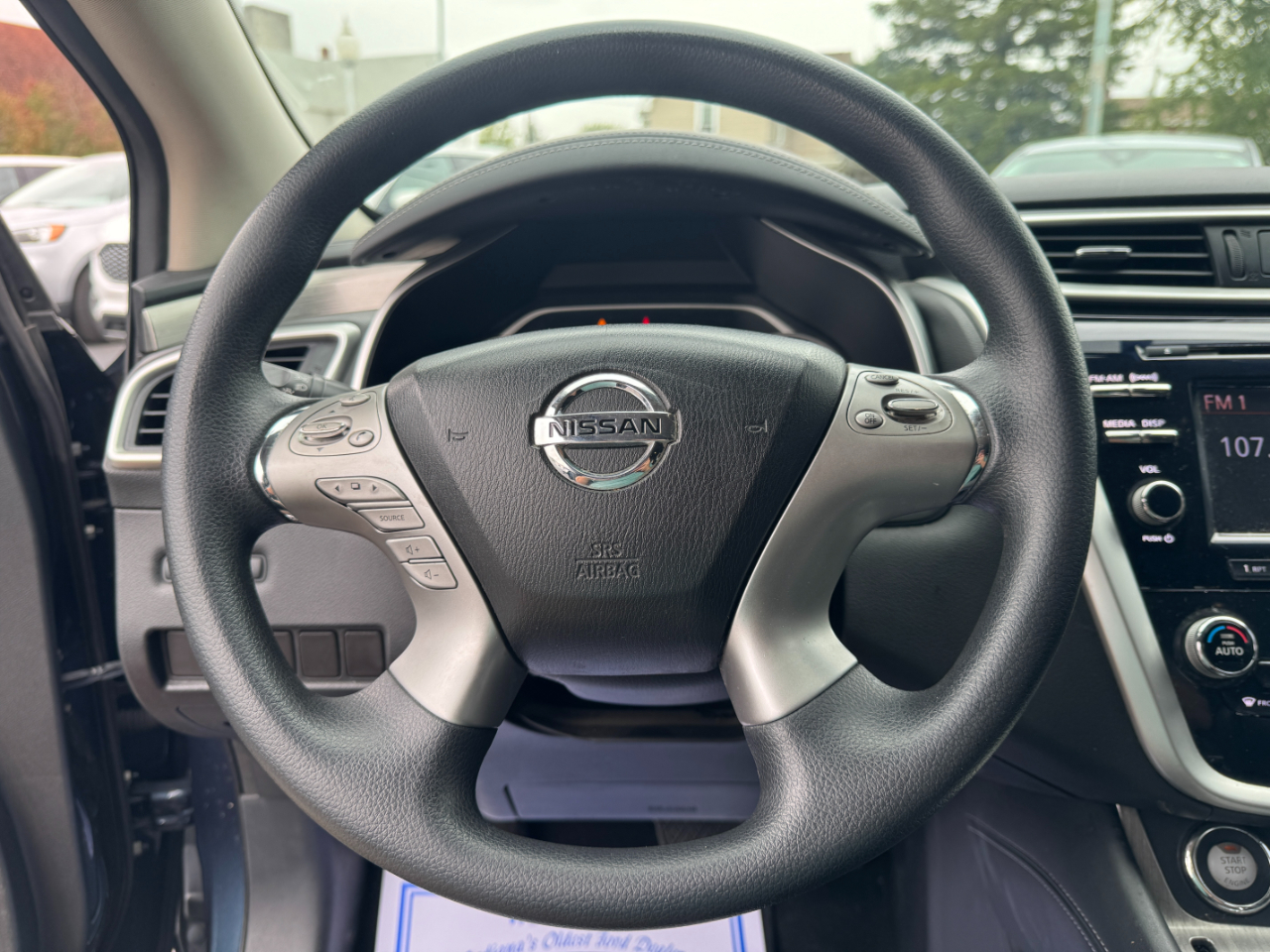 2016 Nissan Murano SV photo 9