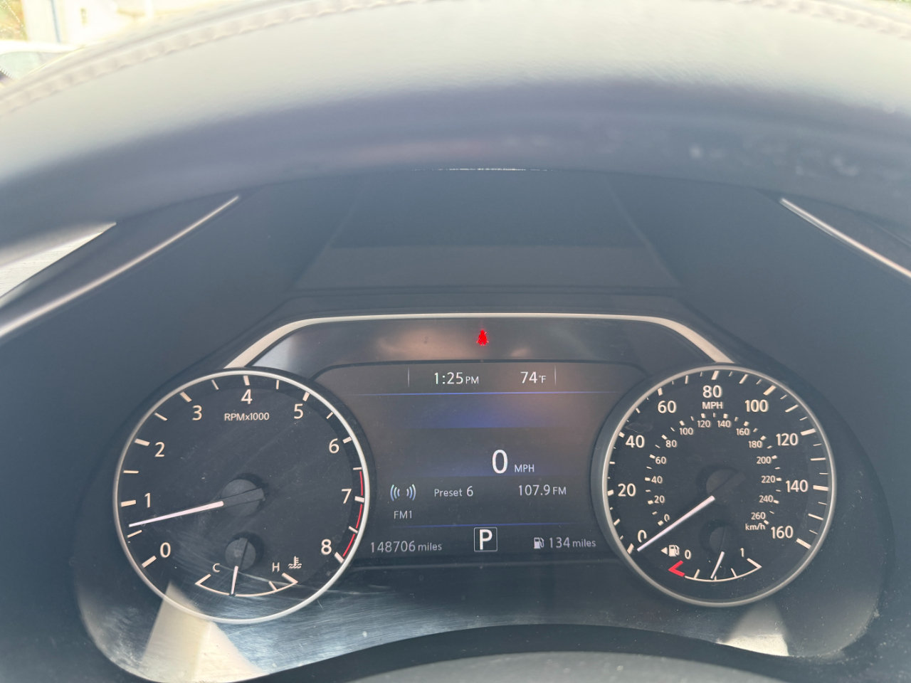2016 Nissan Murano SV photo 10