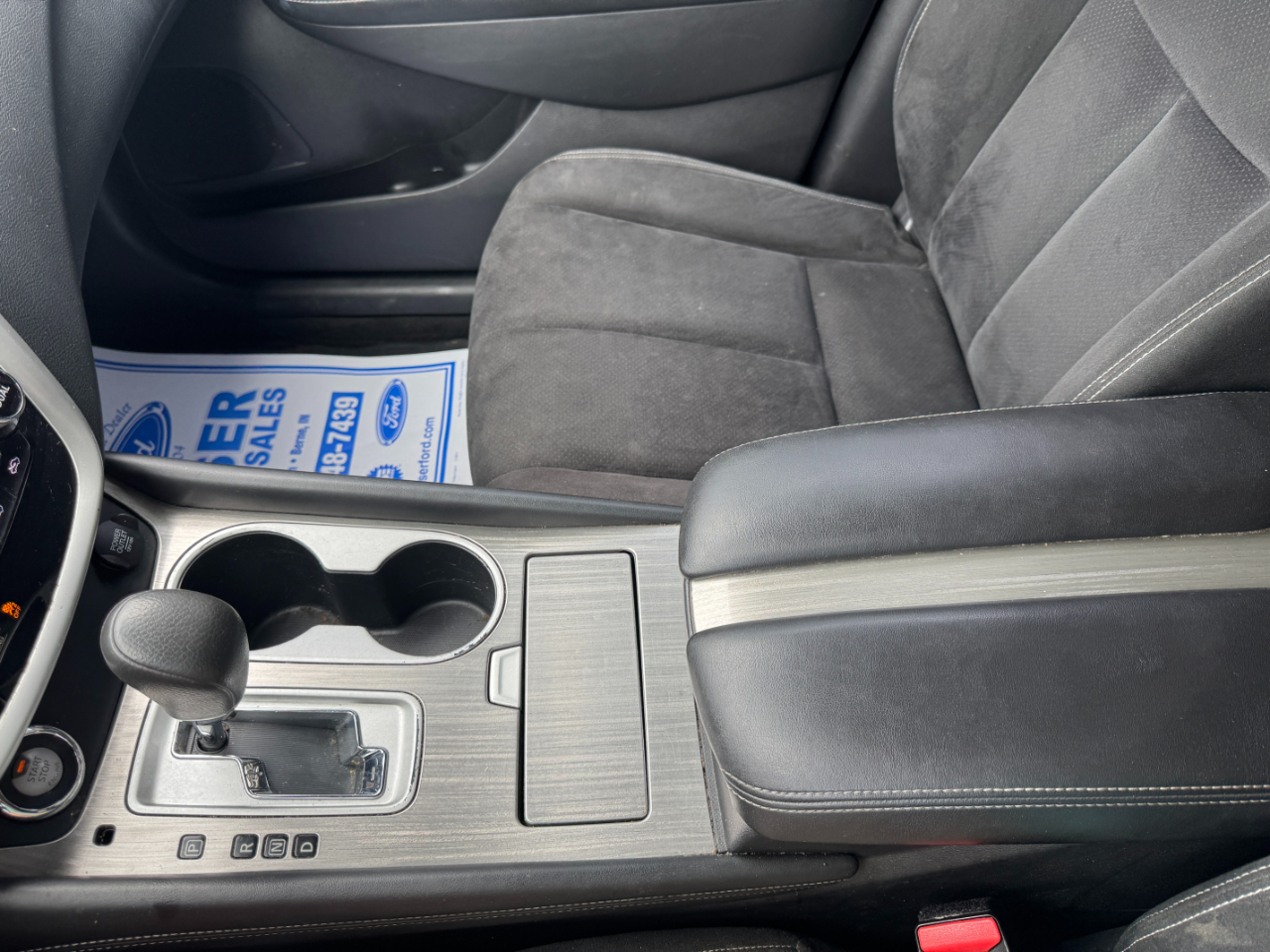 2016 Nissan Murano SV photo 12