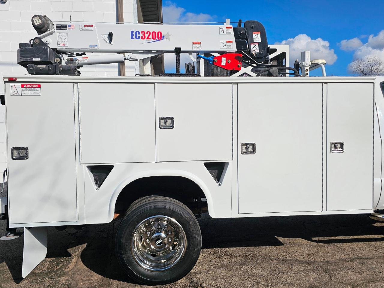 Ford Super Duty F-550 DRW  2016